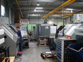 Fertigungshalle: EPP Industrietechnik