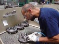 Entgraten: EPP Industrietechnik